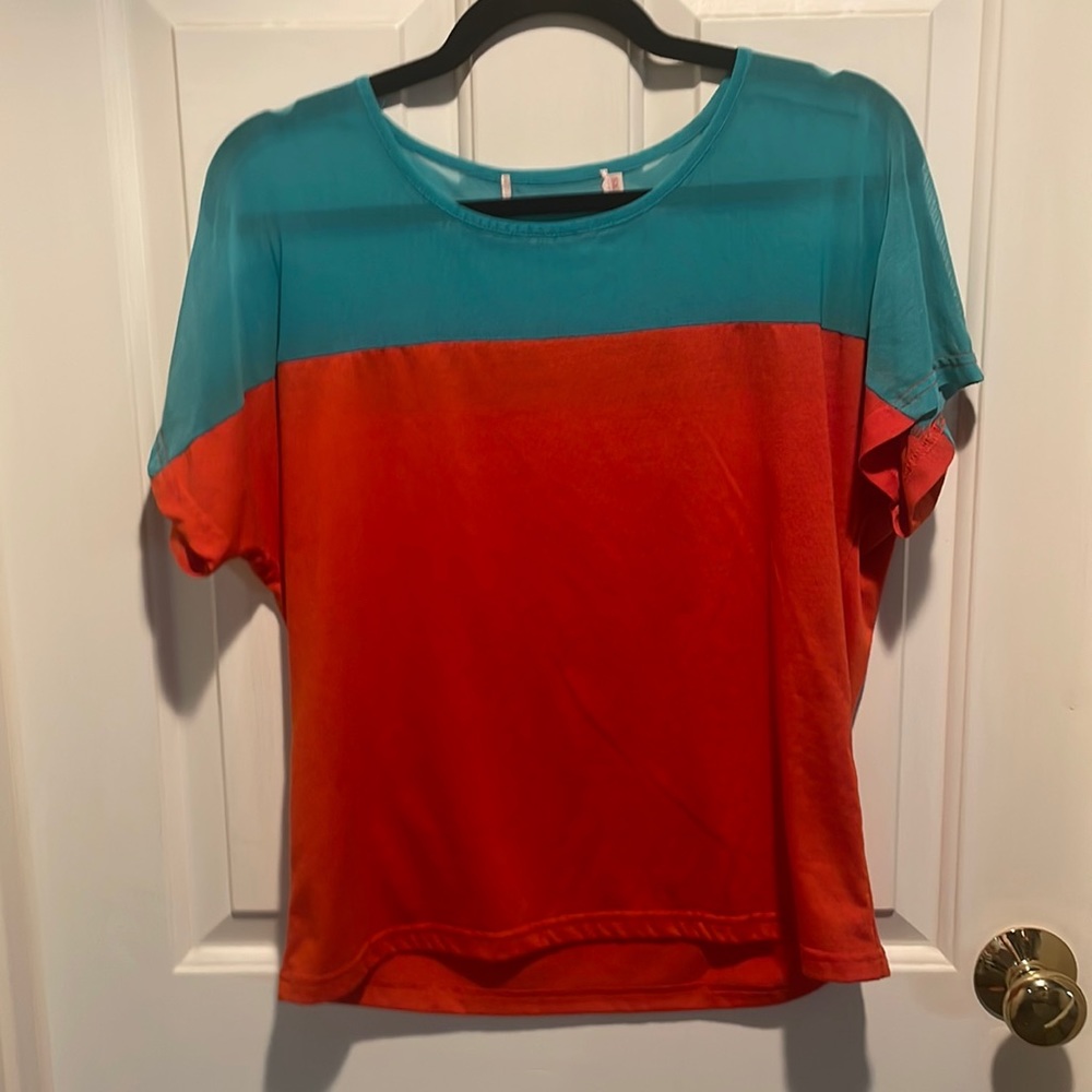 Womens x-small top